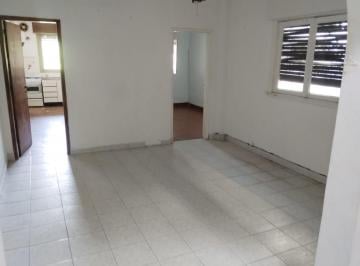 PH · 70m² · 3 Ambientes · PH de 3 Amb. en Planta Alta, a Reciclar, San Isidro