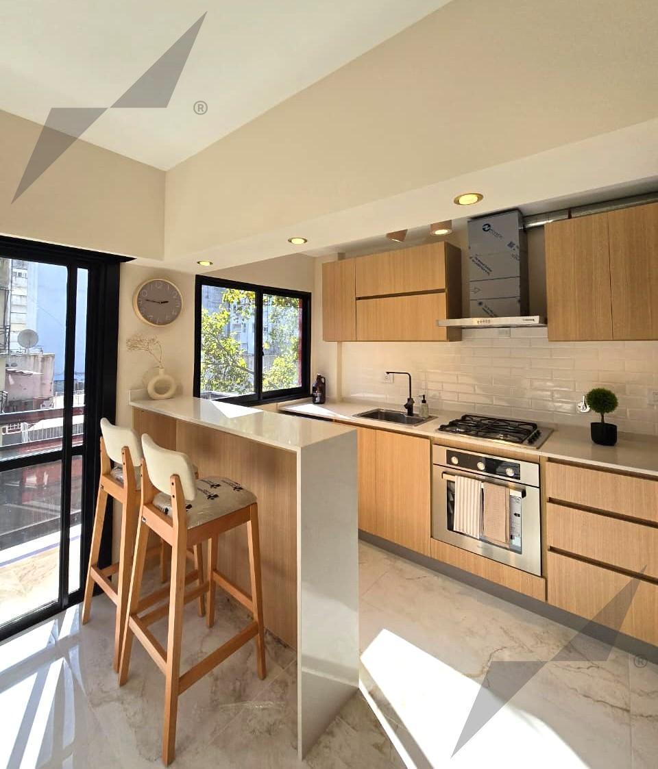 Venta de excelente departamento de 2 ambientes, en zona Güemes