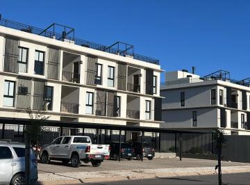 Departamento · 110m² · 5 Ambientes · 2 Cocheras · Departamento en Housing del Boulevard Docta