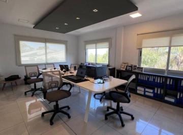 Oficina comercial de 5 ambientes, Córdoba · Alquilo Oficina Cerro de Las Rosas 100 m² Amoblada