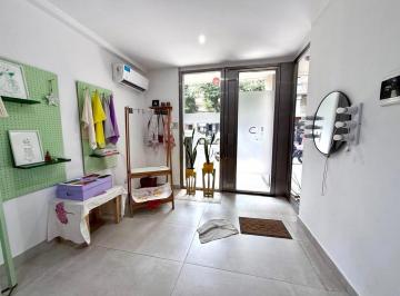 Local comercial · 31m² · 1 Ambiente · Venta - Local Comercial Al Frente con Baño. Cordoba y Francia, Rosario