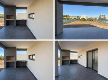 Casa · 130m² · 4 Ambientes · 2 Cocheras · Venta de Casa 3 Dorm. en Santa Elena, Pilar del Este