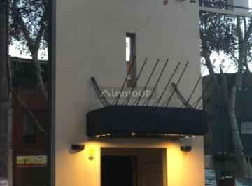 Hotel · 398m² · Openhouse Vende Edificio en Microcentro de Mendoza.