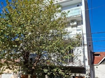 Departamento · 58m² · 3 Ambientes · Alquiler de Departamento de 3 Ambientes en Ramos Mejia