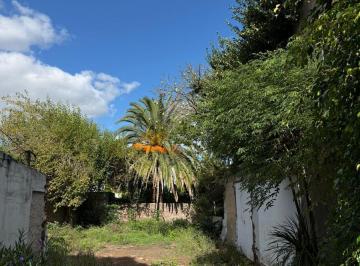 Terreno · 300m² · Terreno en Venta en 46 Entre 27 y 28