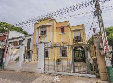 Casa · 287m² · 6 Ambientes · 7 Cocheras · Venta 3 Casas en un Padrón en Brazo Oriental