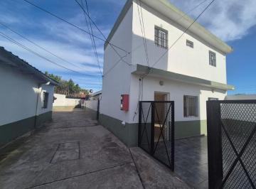 PH · 28m² · 2 Ambientes · 1 Cochera · Alquiler PH 2 Ambientes en Garin con Cochera