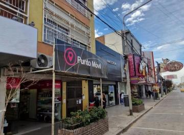 Local comercial · 2 Ambientes · Local Comercial Para Alquiler en Zona Centro