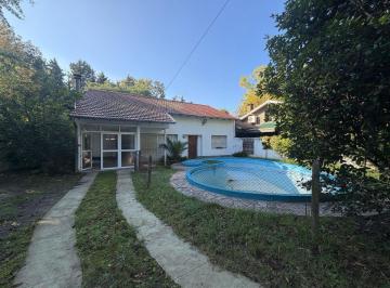 Casa · 140m² · 5 Ambientes · Casa en Gonnet - La Plata