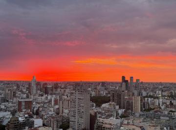 Departamento · 90m² · 3 Ambientes · 1 Cochera · Impactante Atardecer en Torre de Lujo