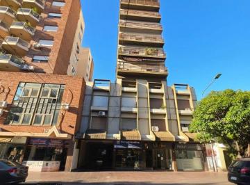 Garage , General San Martín · Cochera Cubierta Fija en Venta en Ballester!