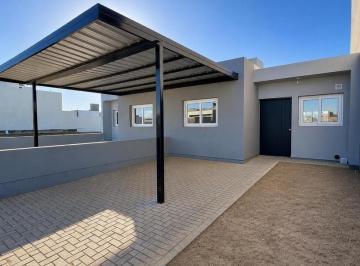 Casa · 110m² · 3 Ambientes · Duplex en Venta 2 Dorm. - Docta Av 2