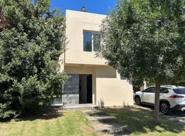 Casa de 4 ambientes, Pilar · Casa en Venta en Barrio Cerrado El Hornero – Pilar