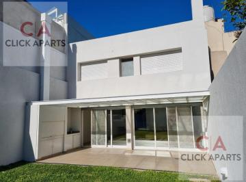 Casa · 300m² · 5 Ambientes · 3 Cocheras · Venta - Casa Lote Propio - Jardín - Pileta - con Renta - Belgrano R
