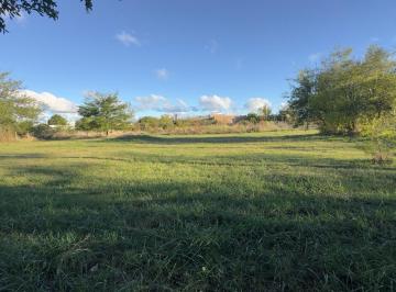 Terreno · 996m² · Venta Permuta Terreno Mercedes Provincia de Buenos Aires Barrio Las Palmas