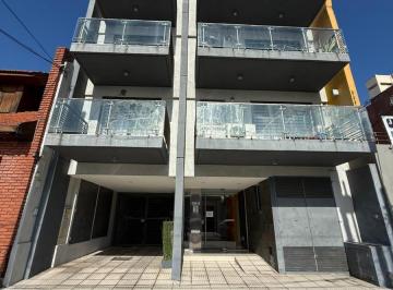 Departamento · 3 Ambientes · 1 Cochera · Departamento en Lomas de Zamora