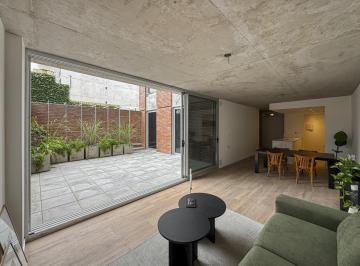 Departamento · 71m² · 4 Ambientes · Departamento de 2 Dorm. con Patio y Radiadores en Lourdes