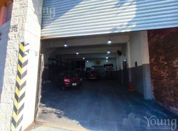 Bodega-Galpón · 211m² · Galpón en Quilmes Oeste