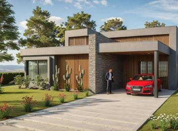 Casa · 132m² · 4 Ambientes · 2 Cocheras · Casa en Venta en Canning Chico