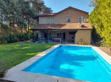 Casa · 190m² · 5 Ambientes · 1 Cochera · Casa en Venta en La Delfina, Pilar, G. B. a. Zona Norte