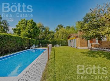 Casa · 110m² · 4 Ambientes · 4 Cocheras · Casa en Venta en Country Banco Provincia