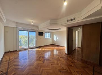 Departamento · 70m² · 2 Ambientes · Alquiler Departamento Dos Dormitorio Frente con Balcon