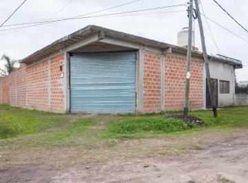 Casa · 150m² · 3 Ambientes · 1 Cochera · Venta Casa 3 Amb Florencio Varela. Villa Vatteone