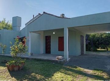 Casa · 130m² · 4 Ambientes · Casa - Rio Ceballos