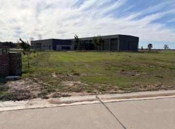 Terreno , Esteban Echeverría · Lote en Venta en Saint Thomas Chico 1000 m²