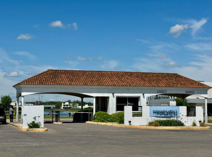 Terreno · 1043m²