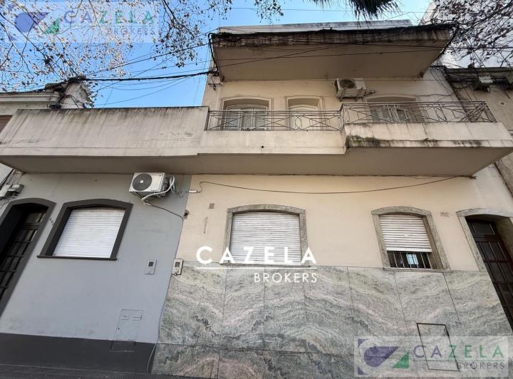 Casa · 180m² · 6 Ambientes