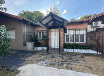 PH de 3 ambientes, San Isidro · PH de 84 m² con 2 Habitaciones en Venta en Lomas de San Isidro, Bño y Toil. Patio, Impecable! a Nvo