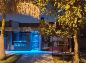 Casa · 164m² · 4 Ambientes · 1 Cochera · Casa en Venta en Rafaela, Barrio Malvinas Argentinas