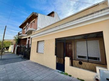 PH de 3 ambientes, Tres de Febrero · PH 3 Ambientes en Venta con Patio y Terraza – Entrada Independiente Apto Credito