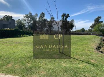 Terreno · 557m² · Adg. Oportunidad Lote Al Agua - Santa Emilia
