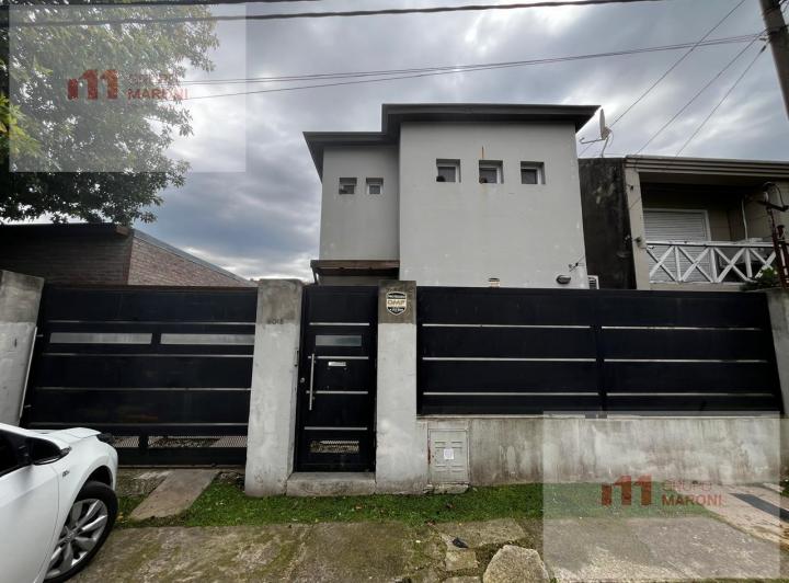 Casa · 112m² · 3 Ambientes · 1 Cochera