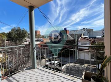 PH · 58m² · 3 Ambientes · 1 Cochera · PH 3 Ambientes Al Frente con Espacio de Cochera – Muy Luminoso
