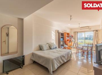 Departamento · 36m² · 1 Ambiente · Venta Monoambiente con Vestidor Muy Luminoso. Contrafrente Balcón Vista Abierta. Apto Crédito
