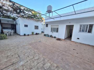 Casa de 6 ambientes, La Matanza · Alquiler - 2 Casas en 1 - 2 Amb en Planta Baja + Casa 4 Amb con Patio y Terraza