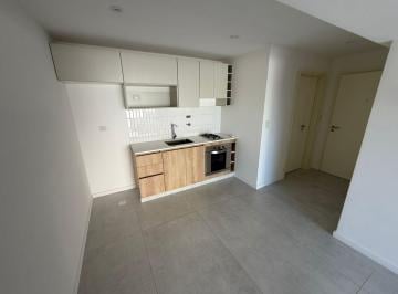 Departamento · 34m² · 1 Ambiente · Alquiler Mono Ambiente Divisible con Balcon Al Contrafrente - Paternal