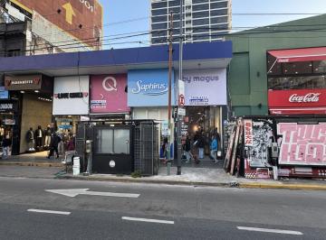 Local comercial · 170m² · Suma Tu Marca a Lo Que Viene Local Cabildo y Monroe 170 m² Entrepiso