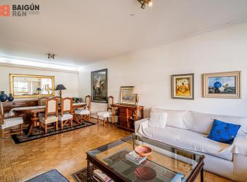 Departamento · 130m² · 4 Ambientes · Departamento en Recoleta