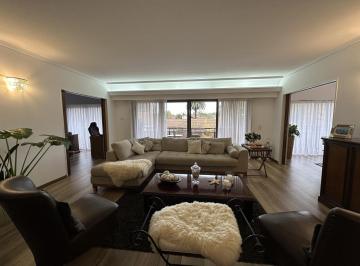 Departamento · 180m² · 5 Ambientes · 1 Cochera · Departamento en Alquiler - 5 Ambientes con Dependencia - San Isidro