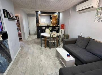 Casa · 50m² · 3 Ambientes · 3 Cocheras · Venta Casa 3 Amb con Patio y Pileta - Spegazzini