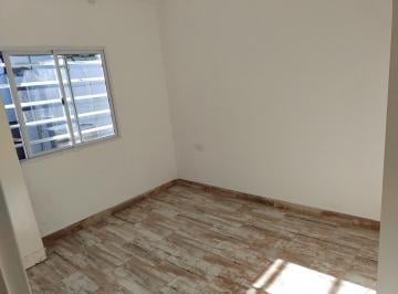Departamento · 50m² · 3 Ambientes · Departamento en Estevez Correa 281