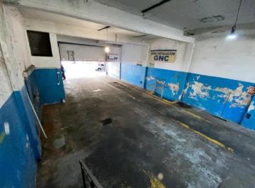 Local comercial · 400m² · Se Alquila Local Comercial + Vivienda en Av Independencia Al 2700. 400 m²