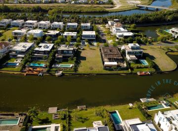 Terreno · 905m² · Lote Al Agua en Virazon Nordelta Orientación Noroeste