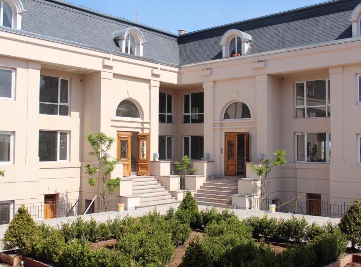 Venta Departamento 2 Ambientes y Medio en Nordelta Chateau del Palmar