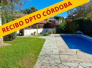 Casa de 11 ambientes, La Falda · La Falda | Villa Edén | Chalet en Planta Baja con Parque y Pileta