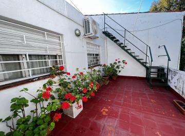 Casa · 160m² · 5 Ambientes · 2 Cocheras · Casa en Alberdi